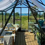 Romantisk Landsted Med Fjordudsigt Pa Amoy * Stavanger