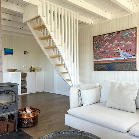 Romantisk Landsted Med Fjordudsigt Pa Amoy Holiday home Stavanger