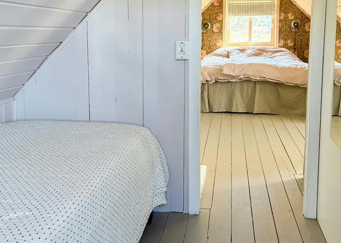 Romantic Country With Fjord Views On Amoy