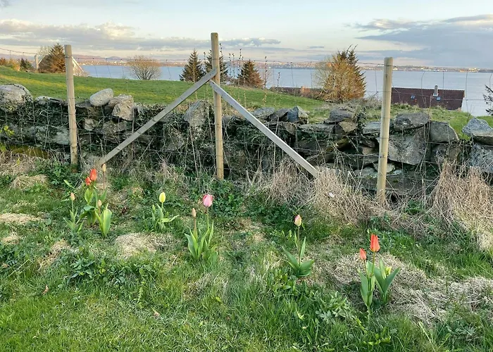 Romantic Country With Fjord Views On Amoy