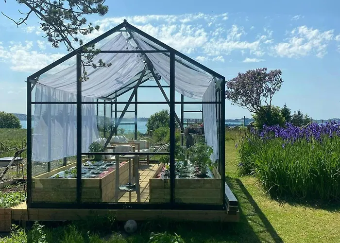 בית נופש Romantic Country With Fjord Views On Amoy סטוונגר