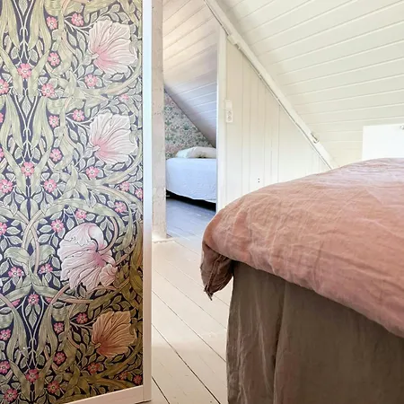 Feriehus Romantic Country With Fjord Views On Amoy *